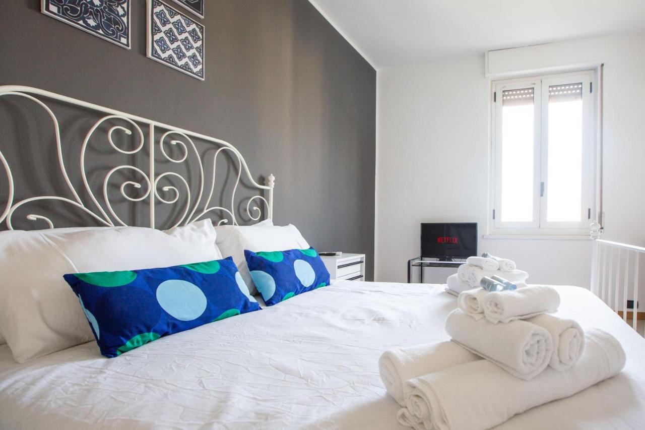 Apartment - Sacchini 16 Милан Экстерьер фото
